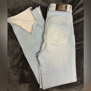 FitJeans Straight Leg Size Small